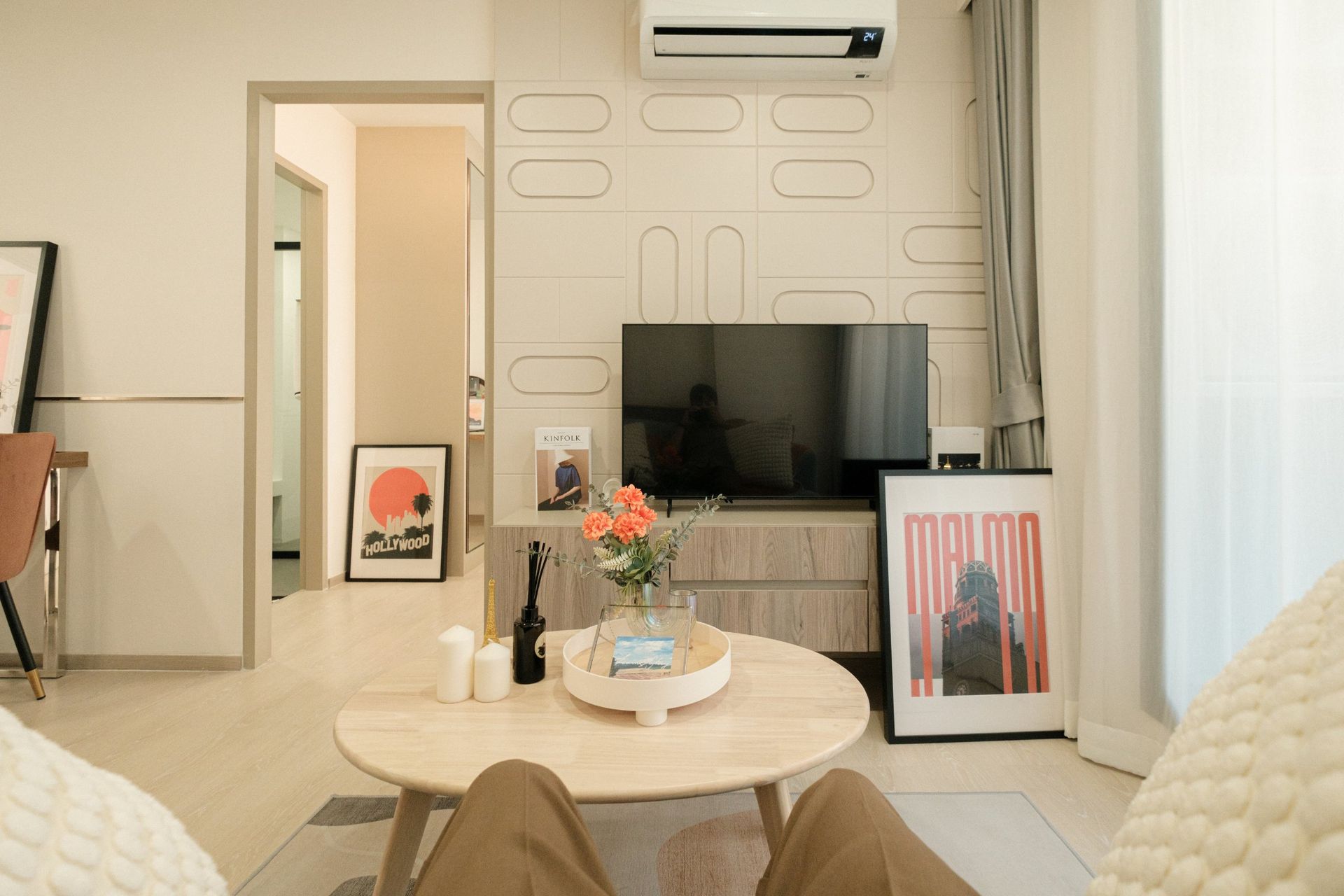 1B1 model unit